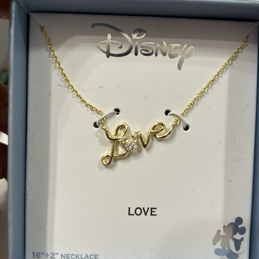 Disney-  LOVE-‎ Necklece